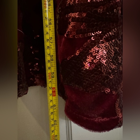 Eliza J wine long formal gown size 2. Sleeveless gown with v neck back. - Picture 11 of 12